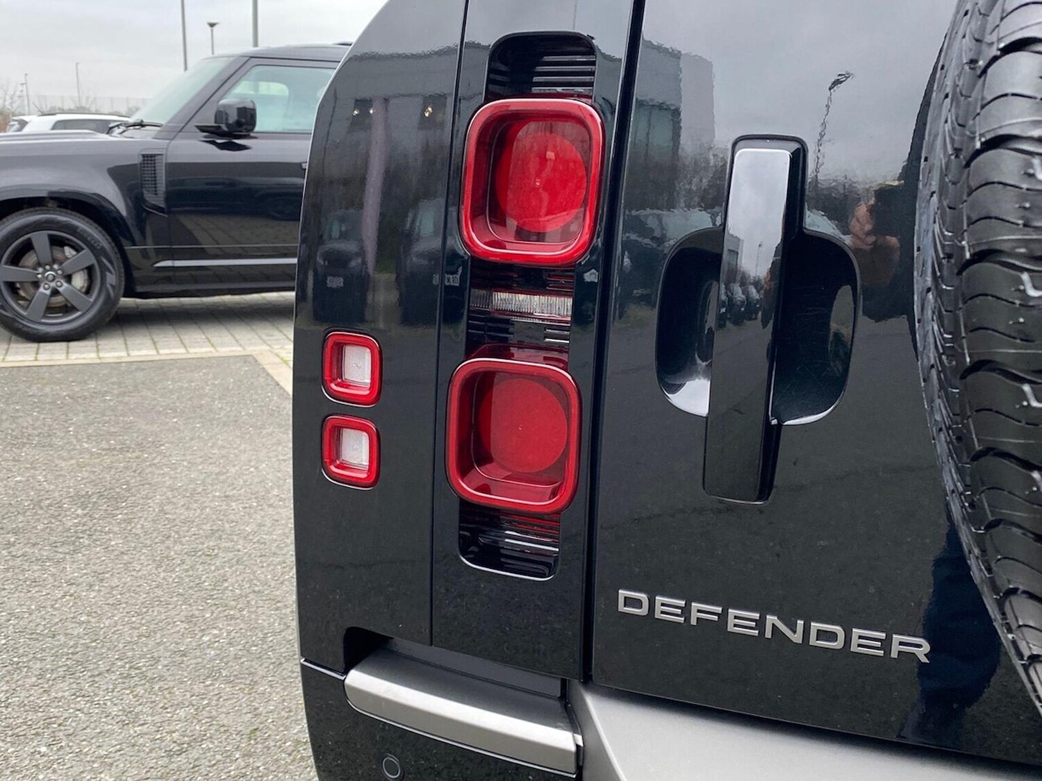 Used Land Rover Defender 2024 for sale - 76957542: Photo 26