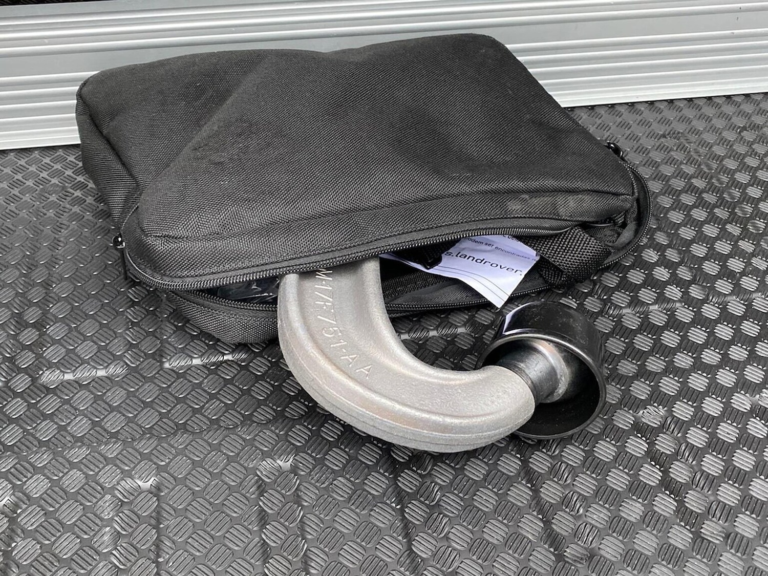 Used Land Rover Defender 2024 for sale - 76957542: Photo 31