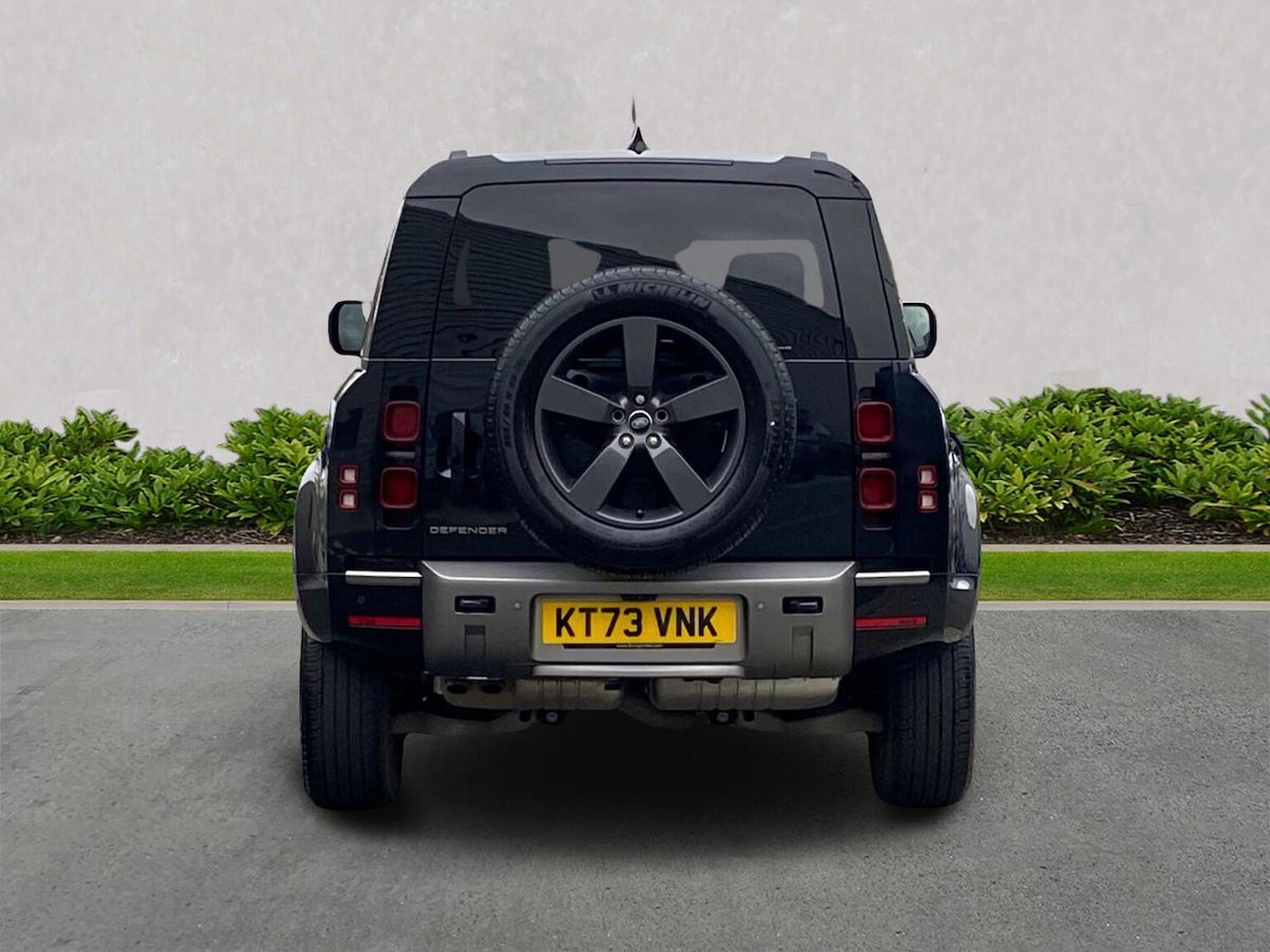 Used Land Rover Defender 2024 for sale - 76957542: Photo 6