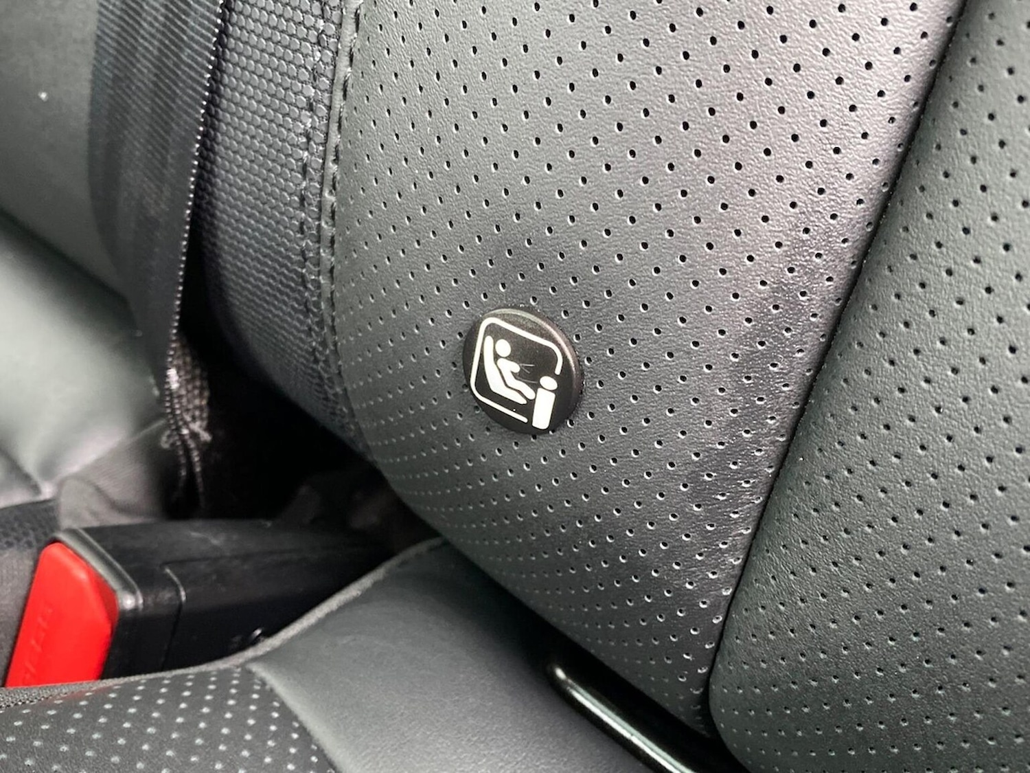 Used Land Rover Defender 2024 for sale - 76969955: Photo 34