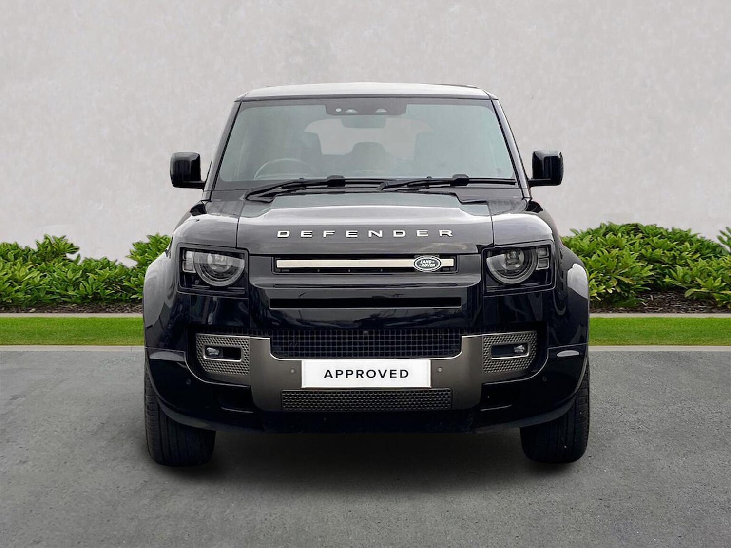 Used Land Rover Defender 2024 for sale - 76969955: Photo 7