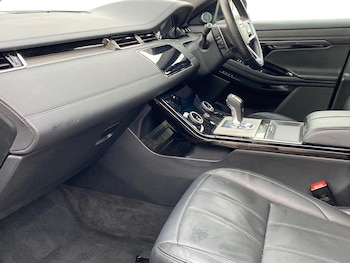 Used Land Rover Range Rover Evoque 2022 for sale - 76455188: Photo