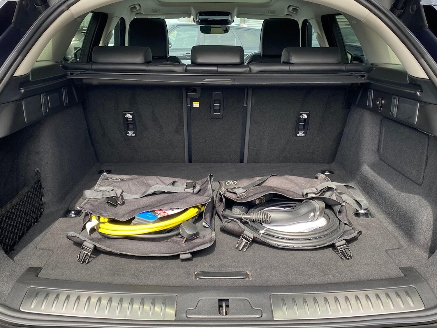 Used Land Rover Range Rover Velar 2024 for sale - 78193528: Photo 12