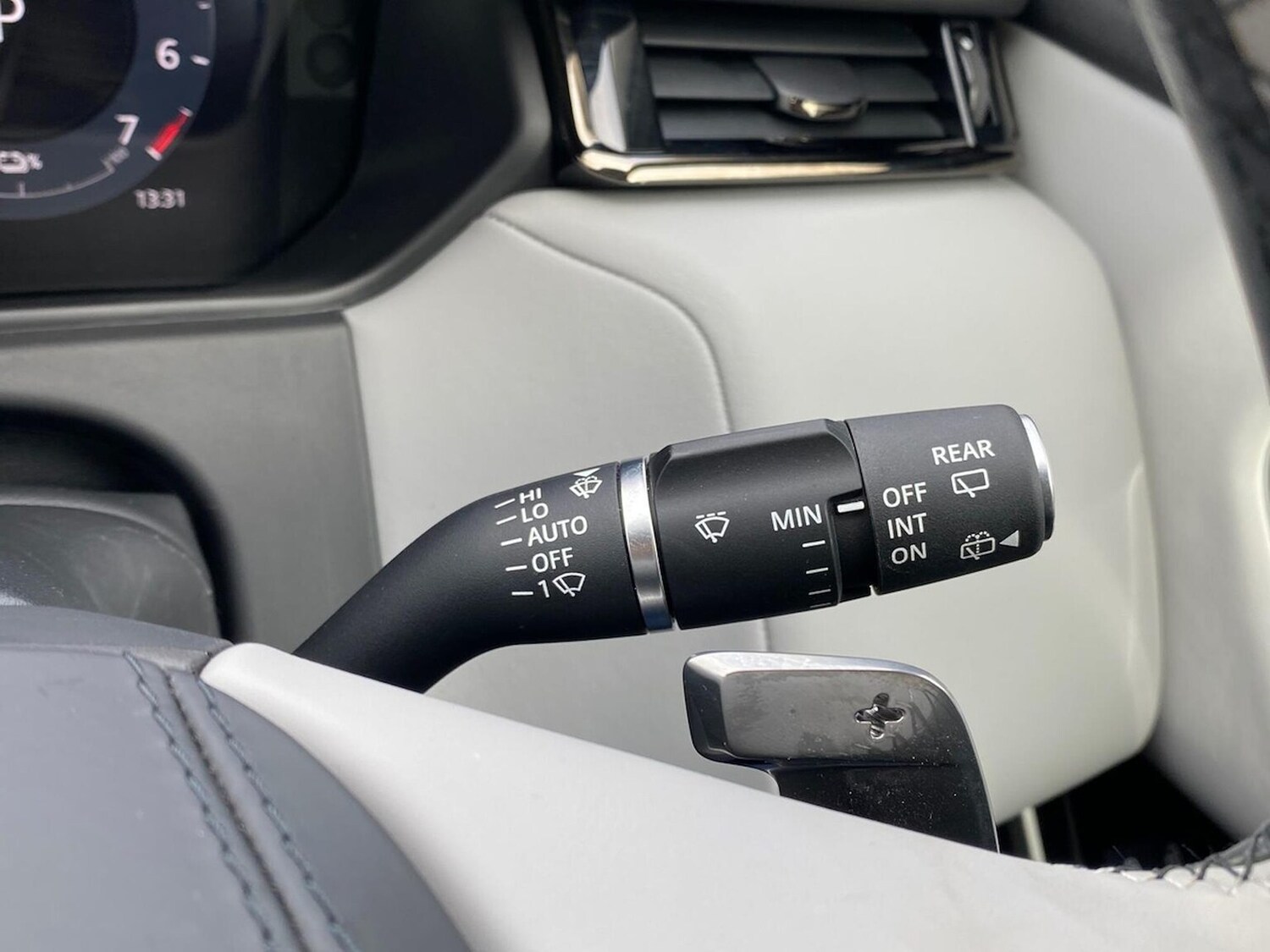 Used Land Rover Range Rover Velar 2024 for sale - 78193528: Photo 41