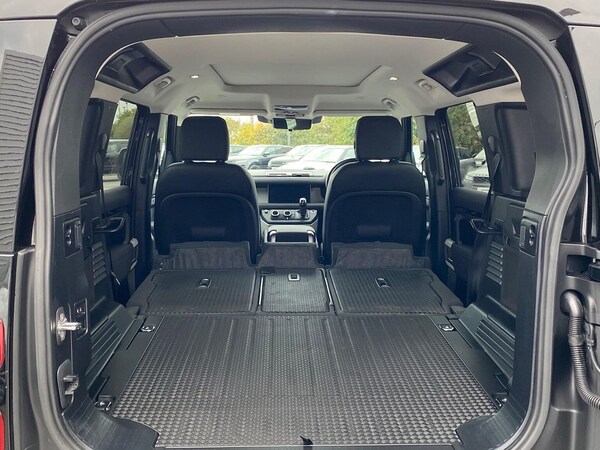 Used Land Rover Defender 2022 for sale - 76237061: Photo 33