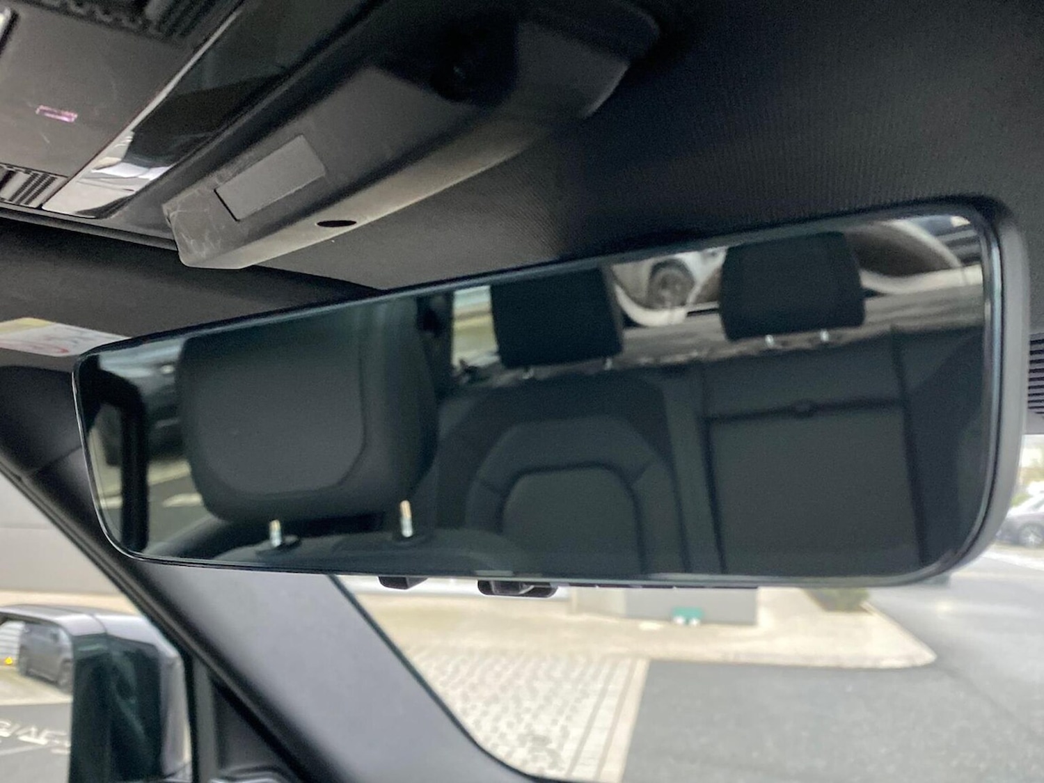 Used Land Rover Defender 2023 for sale - 77901708: Photo 23