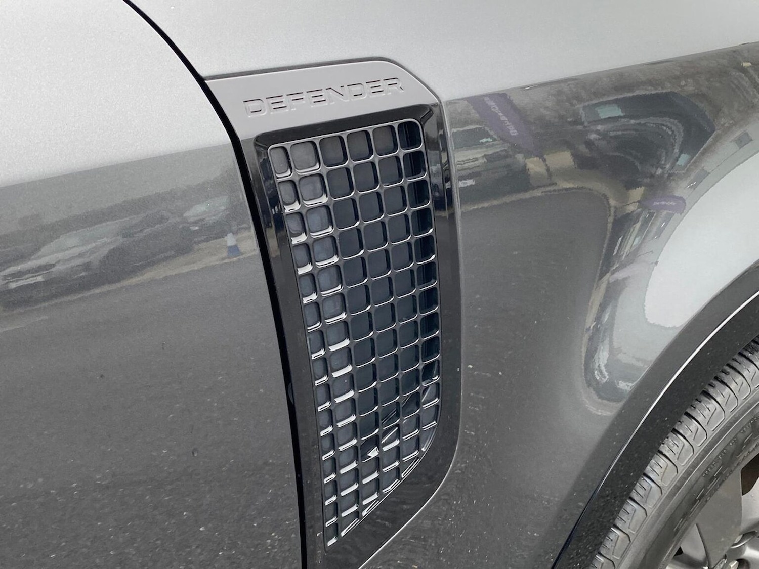 Used Land Rover Defender 2023 for sale - 77901708: Photo 27