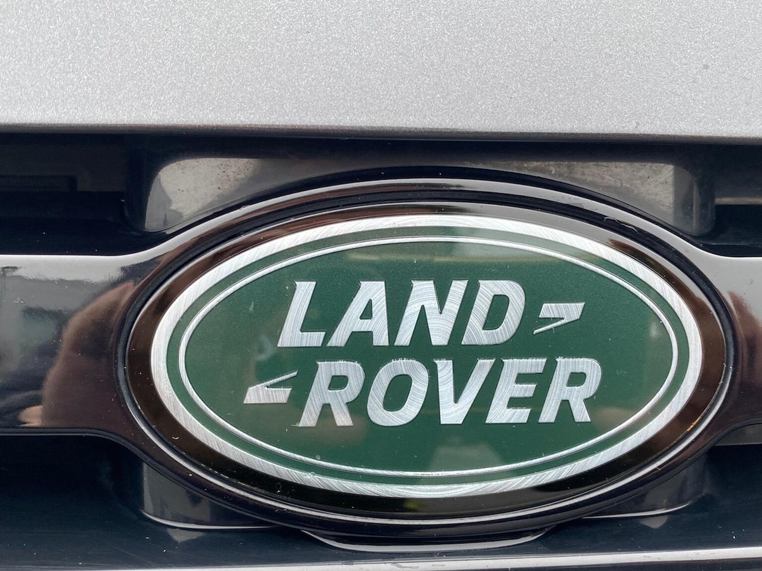 Used Land Rover Defender 2023 for sale - 77901708: Photo 33