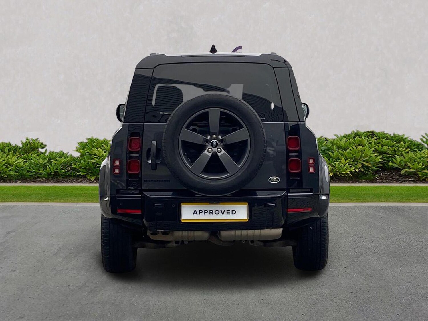 Used Land Rover Defender 2023 for sale - 77901708: Photo 6