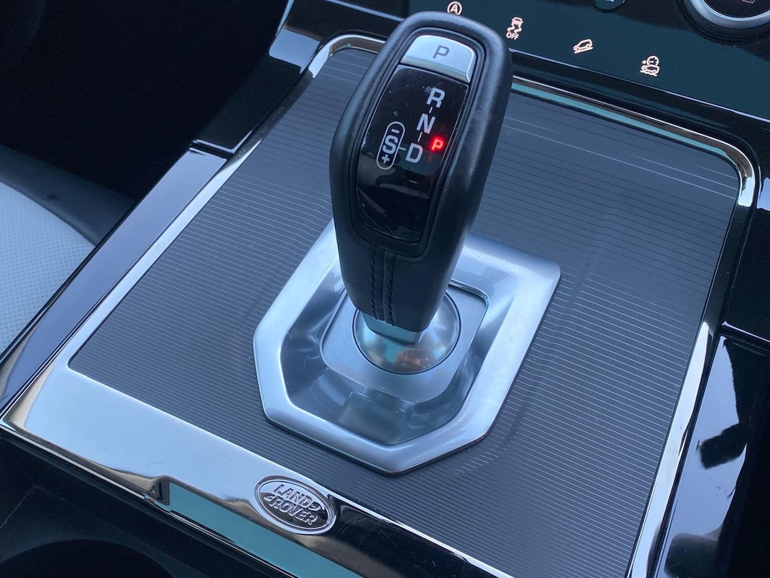 Used Land Rover Range Rover Evoque 2022 for sale - 76387199: Photo 13