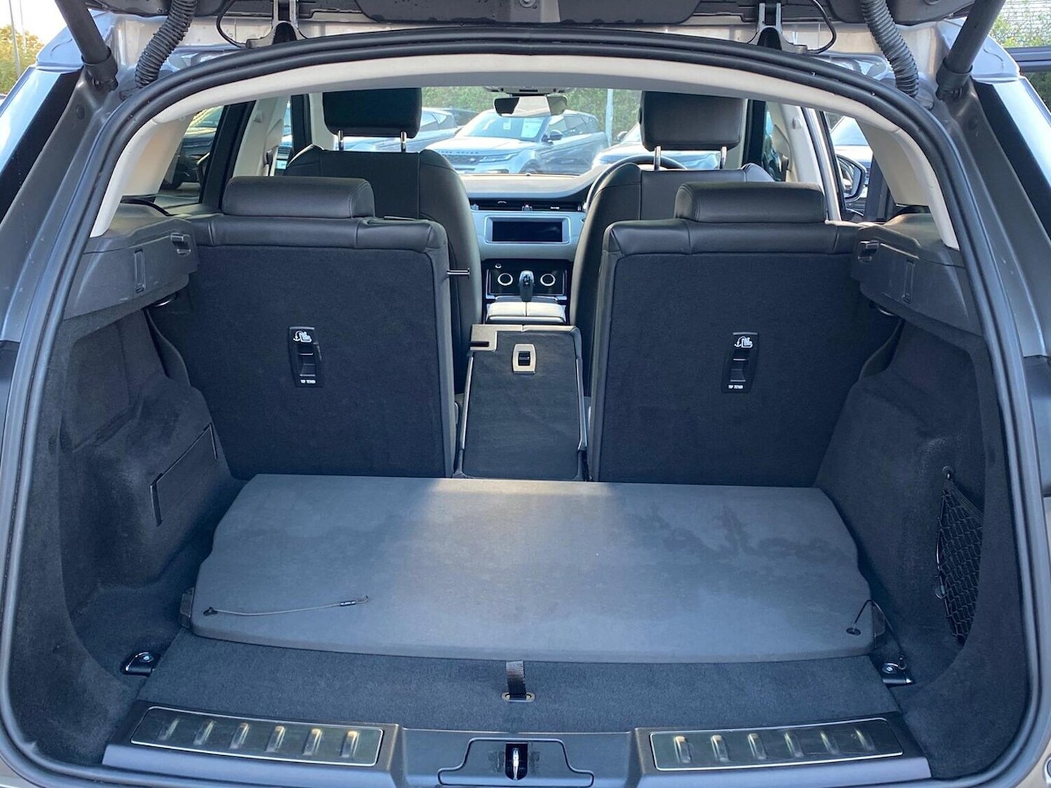 Used Land Rover Range Rover Evoque 2022 for sale - 76387199: Photo 32