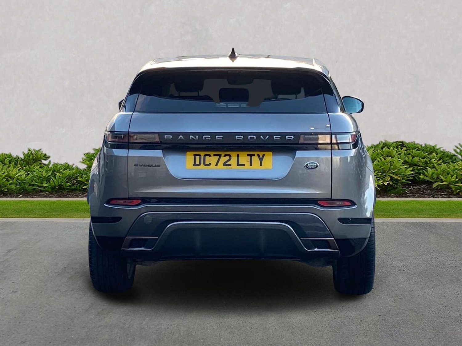 Used Land Rover Range Rover Evoque 2022 for sale - 76387199: Photo 6