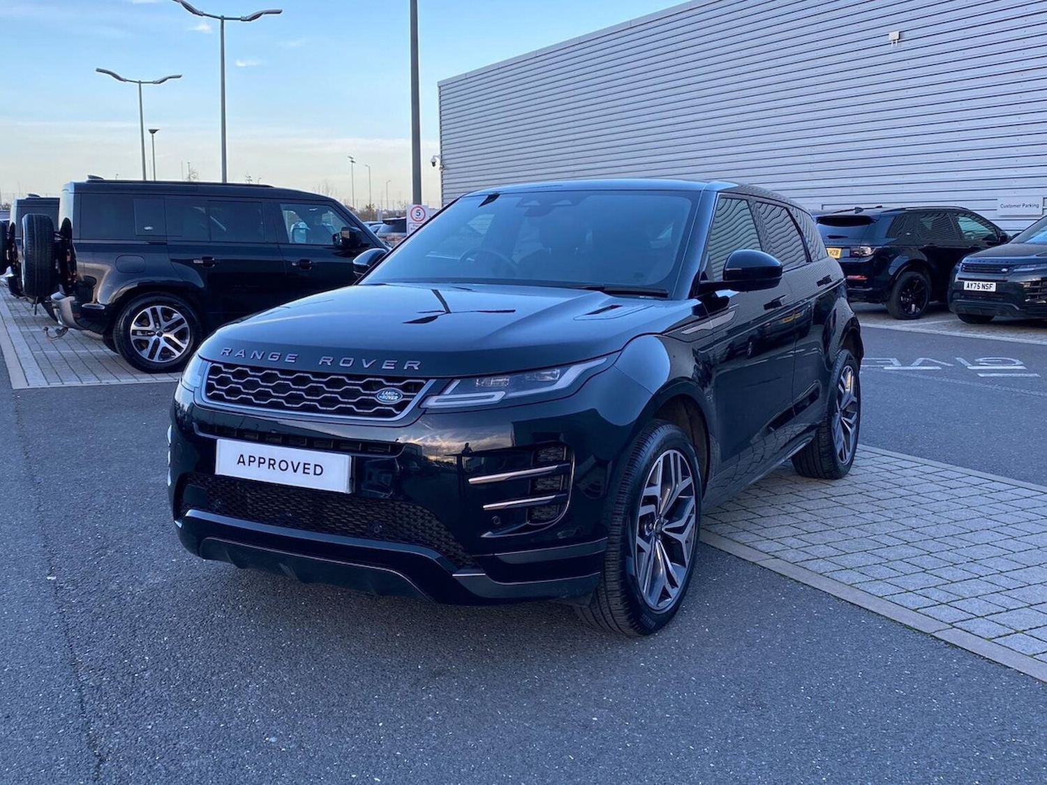 Used Land Rover Range Rover Evoque 2023 for sale - 76578306: Photo 28