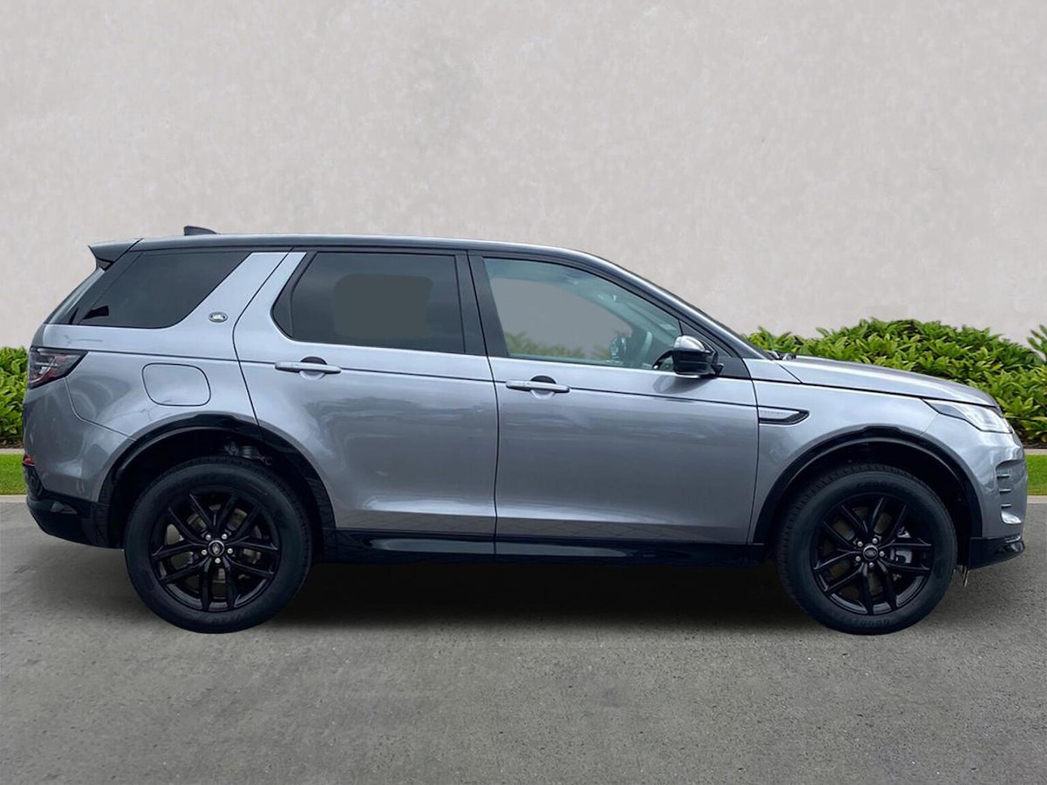 Used Land Rover Discovery Sport 2025 for sale - 77610104: Photo 5