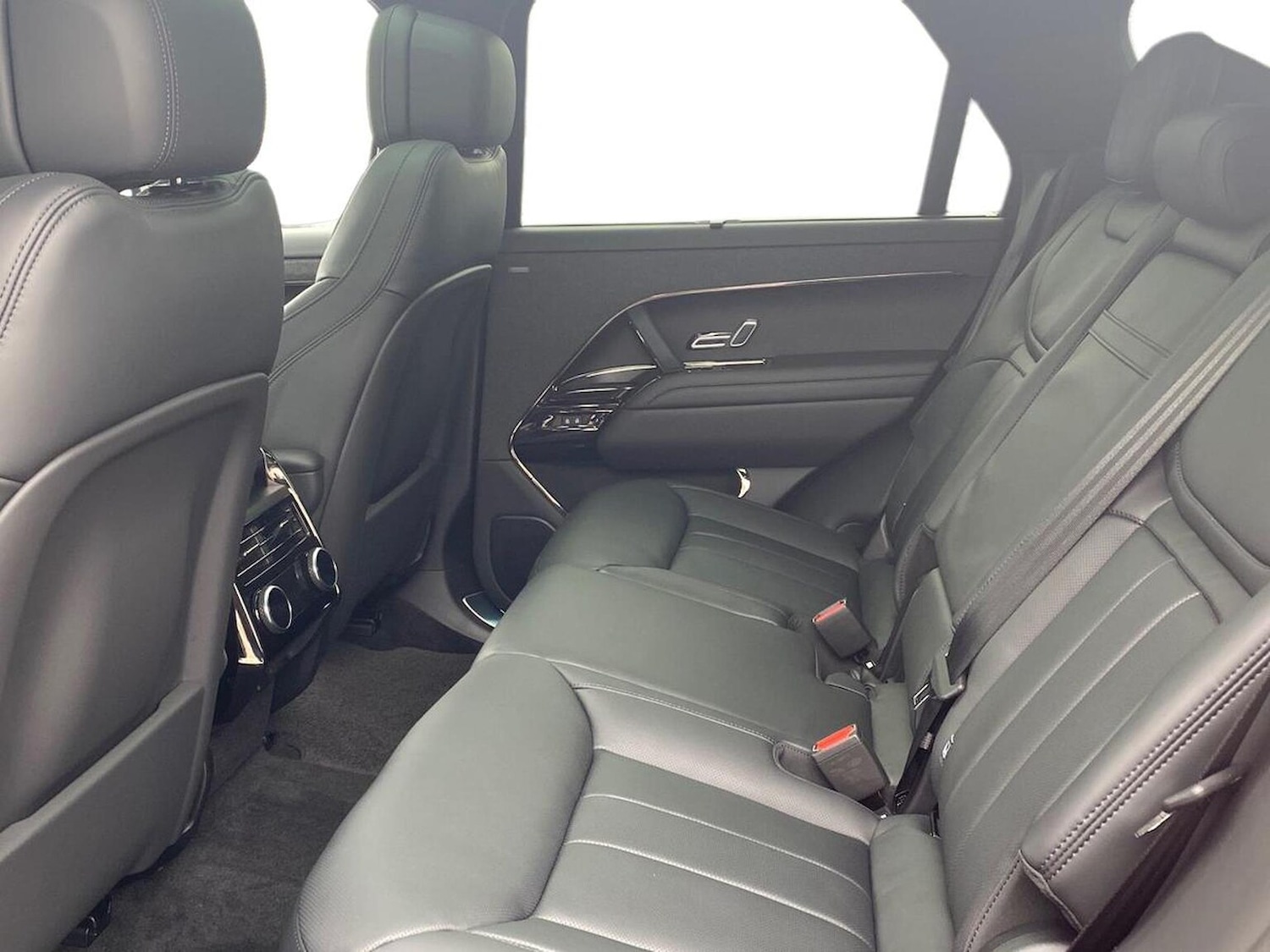 Used Land Rover Range Rover Sport 2025 for sale - 76492414: Photo 4