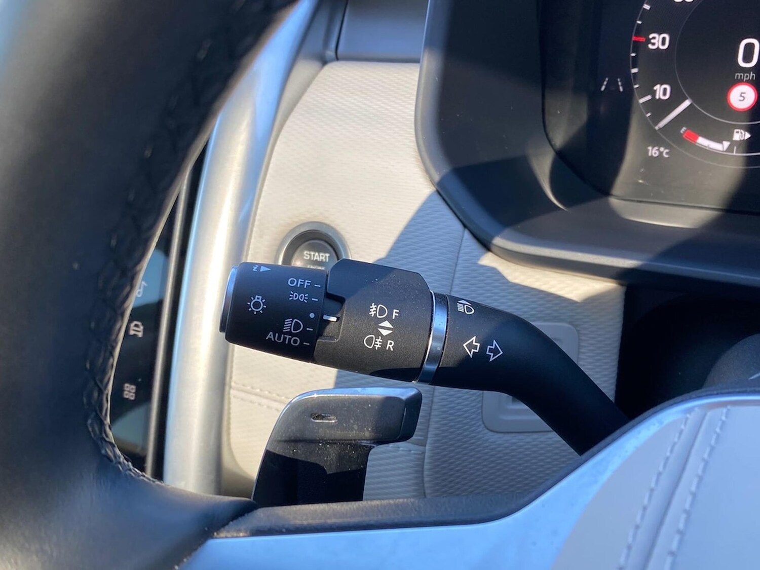 Used Land Rover Discovery 2025 for sale - 78193521: Photo 45