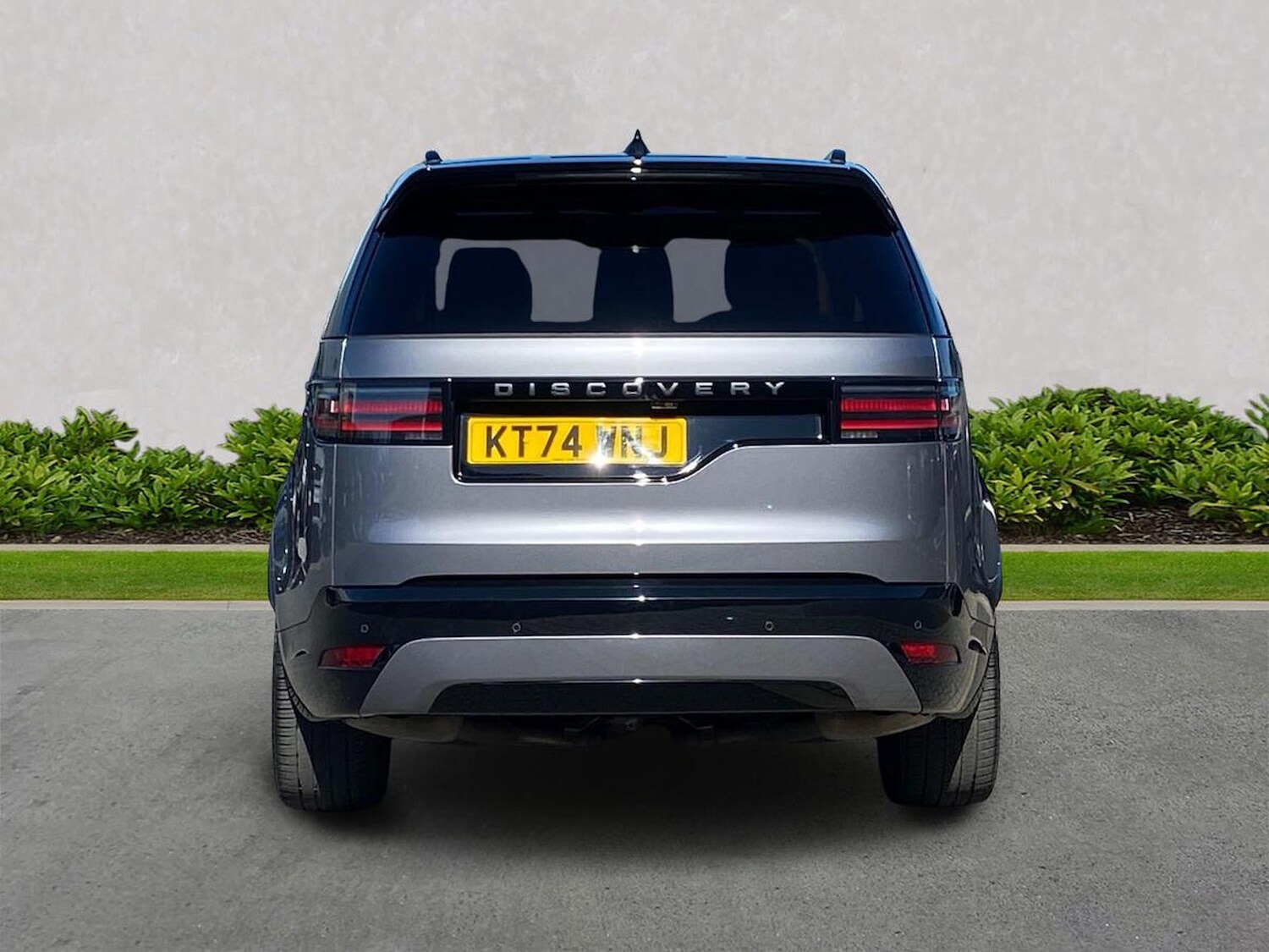 Used Land Rover Discovery 2025 for sale - 78193521: Photo 8