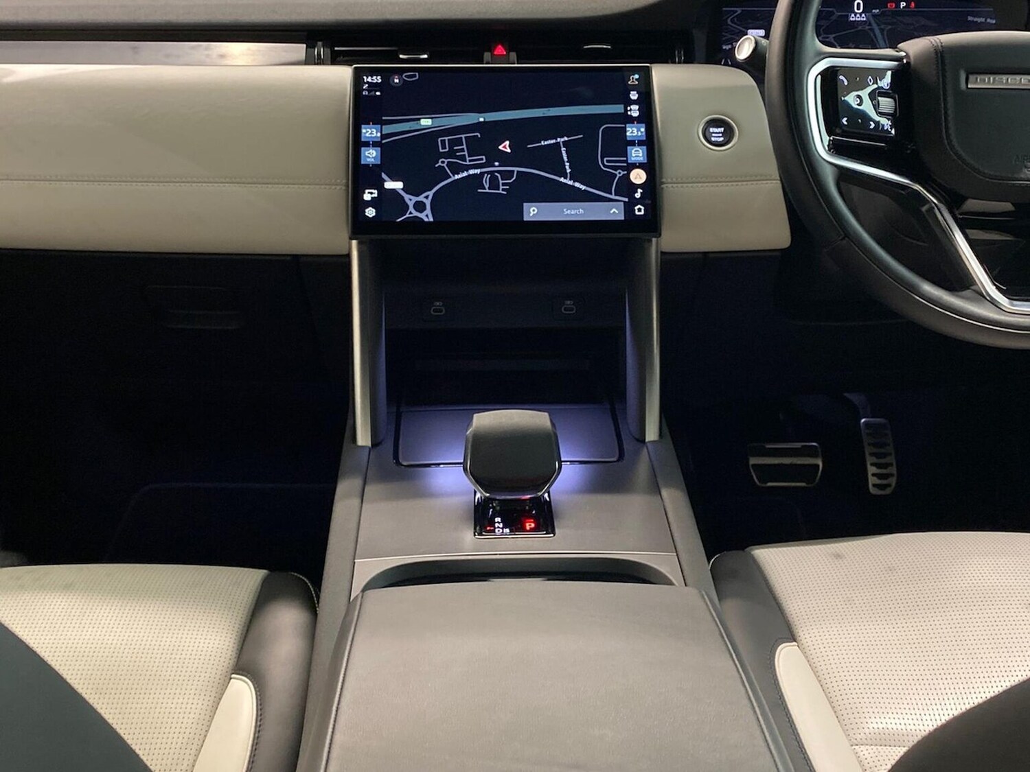 Used Land Rover Discovery Sport 2025 for sale - 77528896: Photo 14