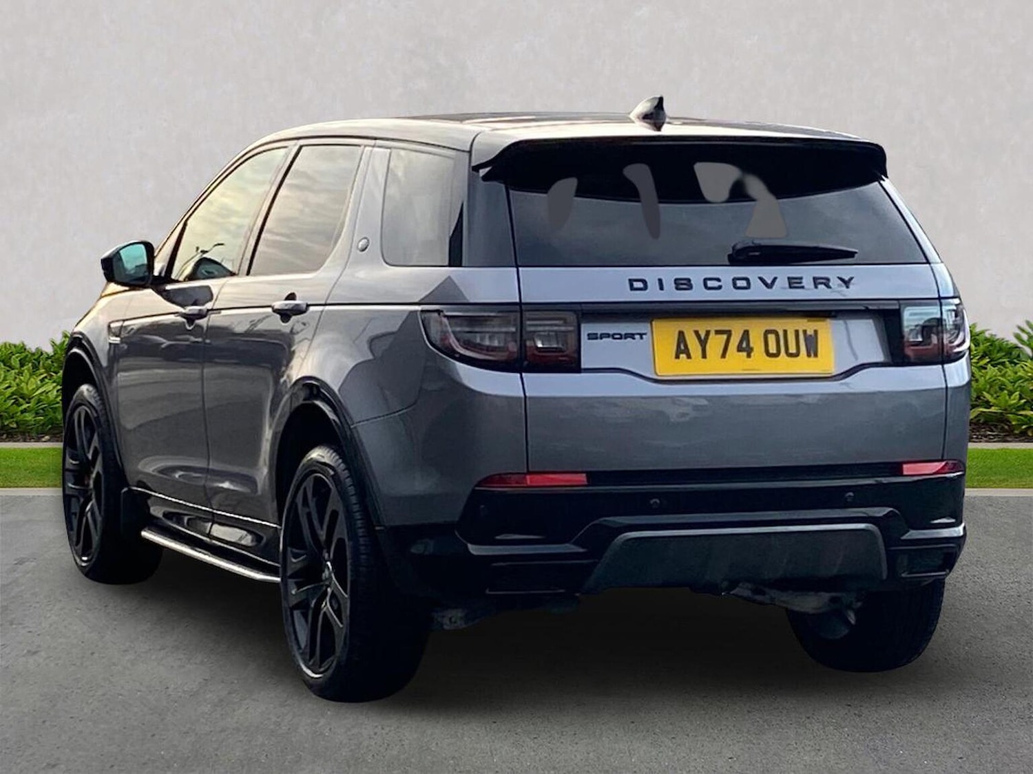 Used Land Rover Discovery Sport 2025 for sale - 77528896: Photo 2