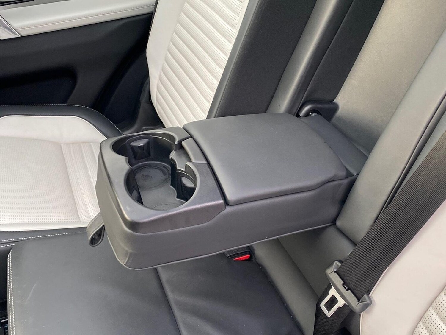 Used Land Rover Discovery Sport 2025 for sale - 77528896: Photo 36