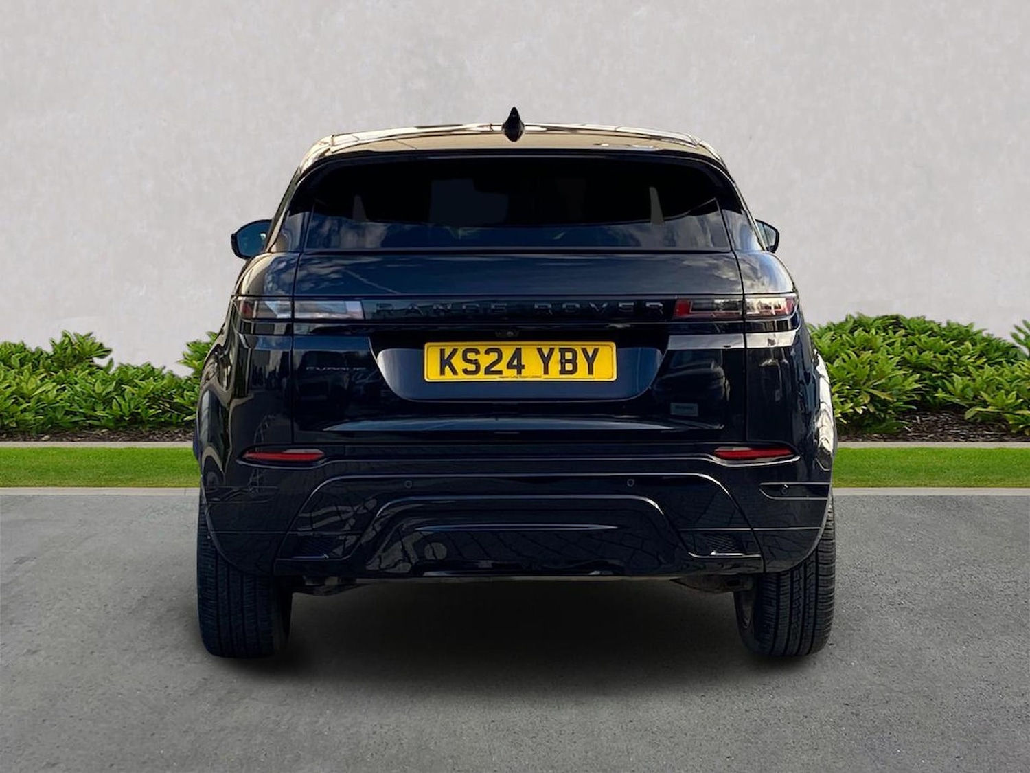 Used Land Rover Range Rover Evoque 2024 for sale - 76347040: Photo 6