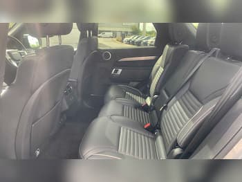 Used Land Rover Discovery 2024 for sale - 79580766: Photo
