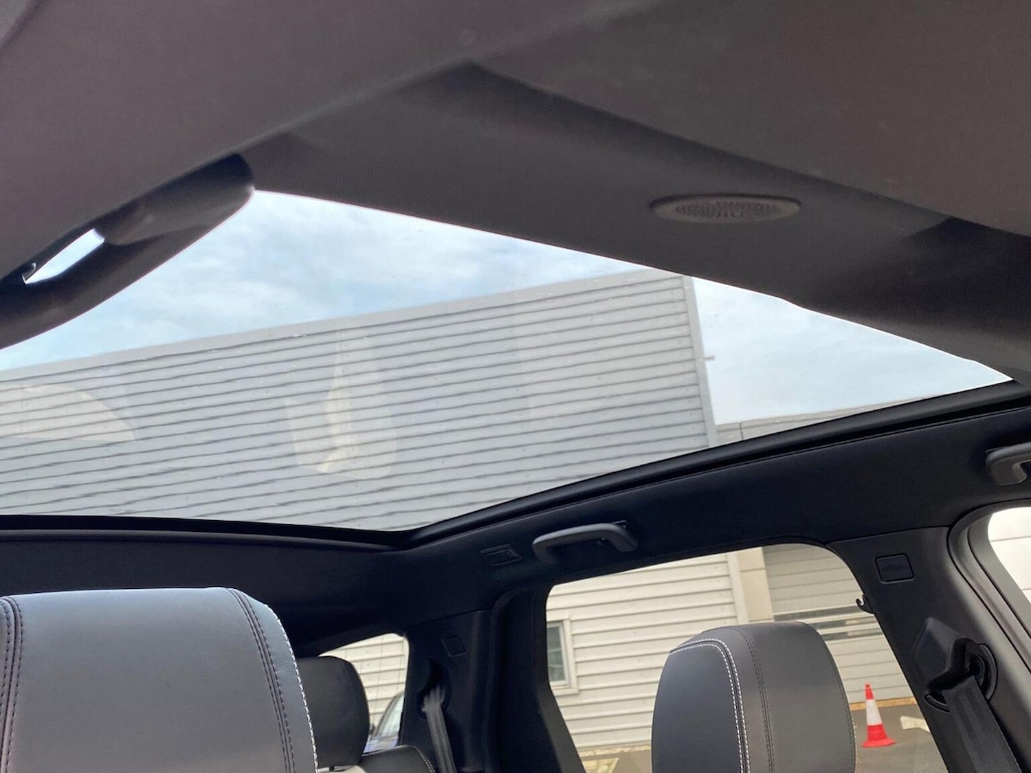 Used Land Rover Discovery Sport 2024 for sale - 76957536: Photo 21