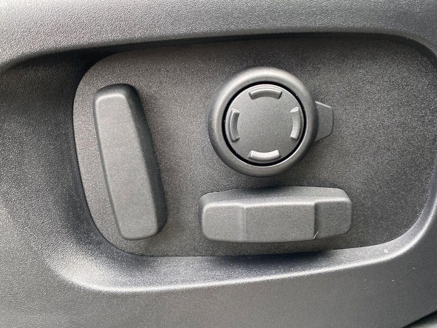 Used Land Rover Discovery Sport 2024 for sale - 76957536: Photo 29