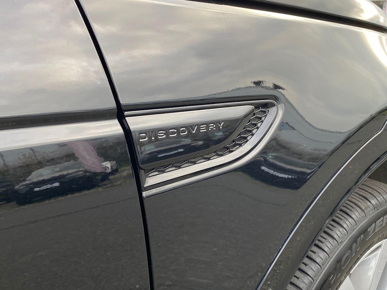 Used Land Rover Discovery Sport 2024 for sale - 76957536: Photo 31