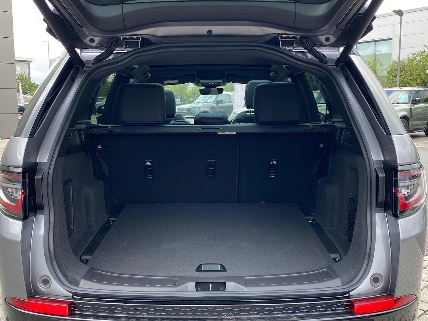 Used Land Rover Discovery Sport 2025 for sale - 78193445: Photo 12