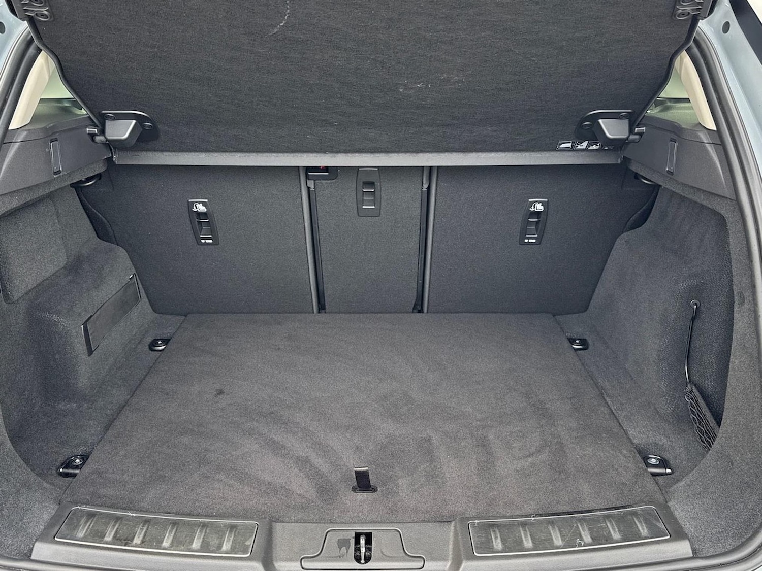 Used Land Rover Range Rover Evoque 2024 for sale - 78125253: Photo 12