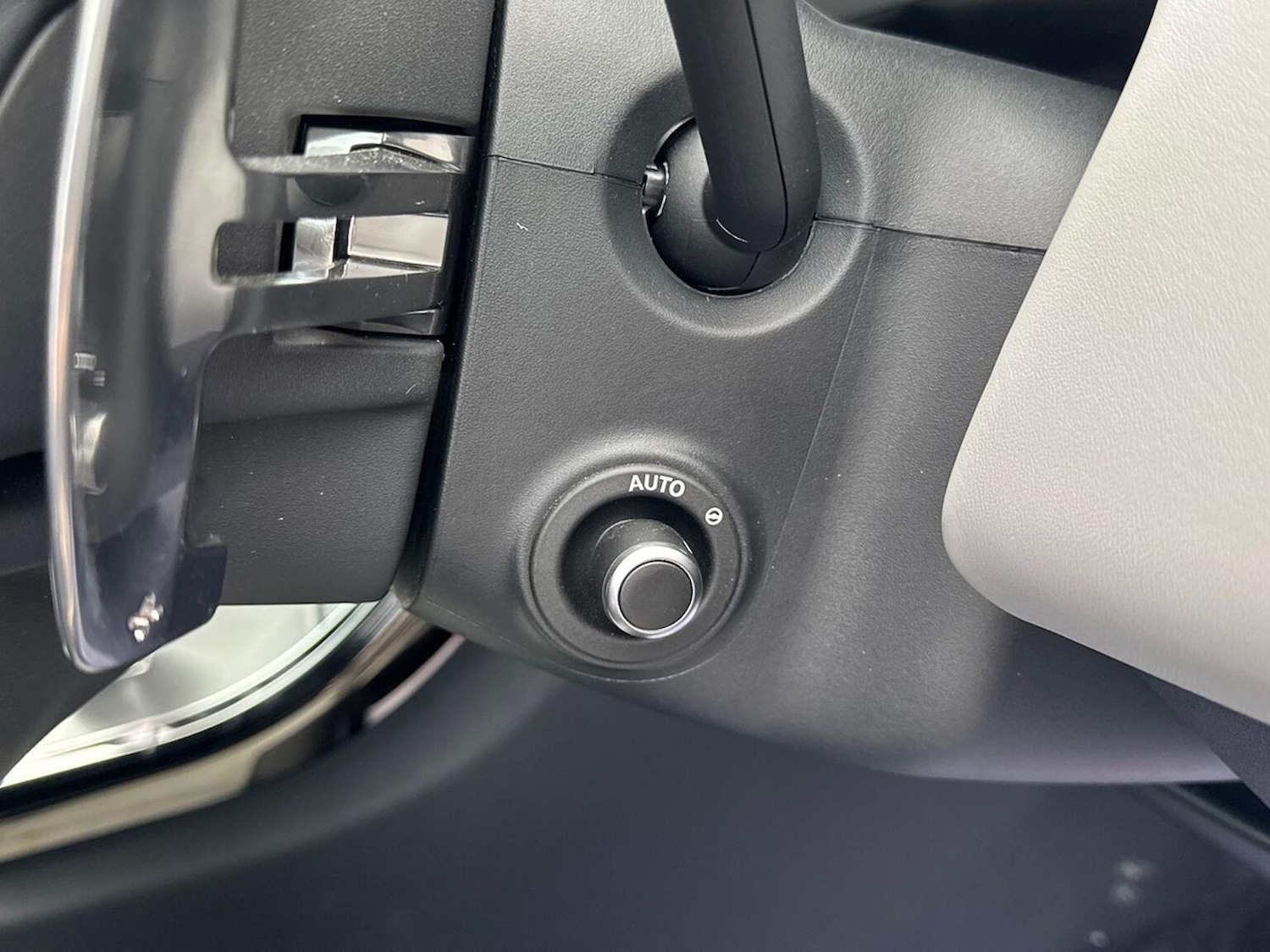 Used Land Rover Range Rover Evoque 2024 for sale - 78125253: Photo 33