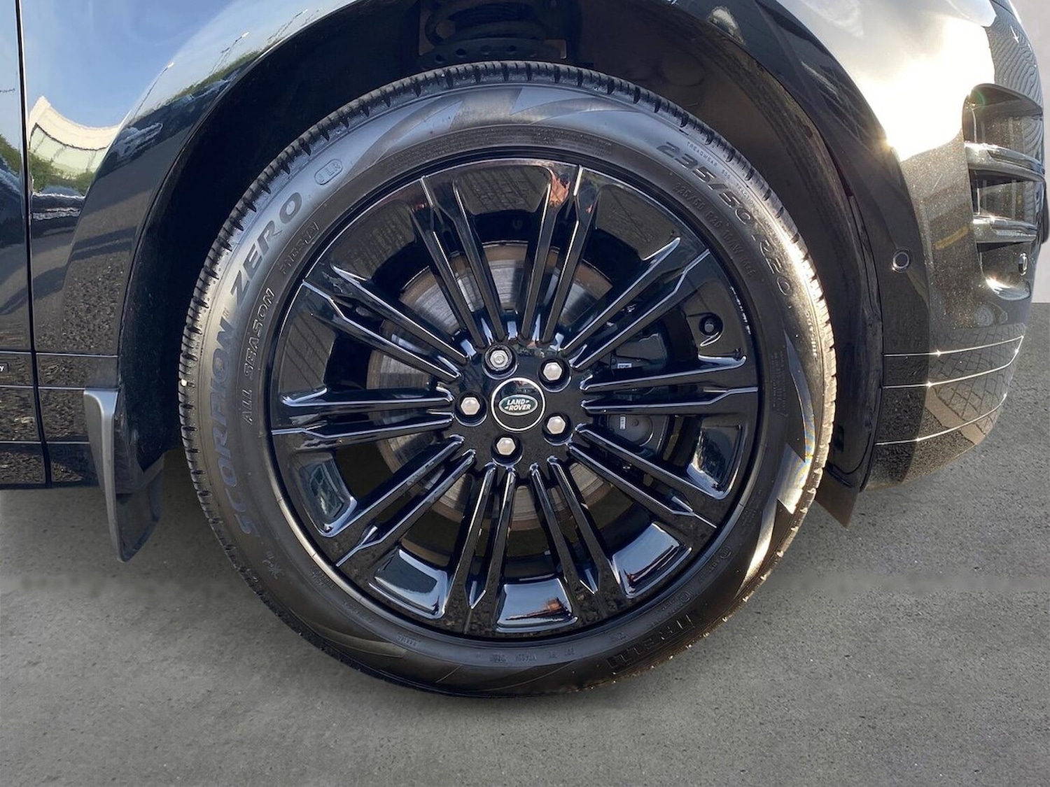 Used Land Rover Range Rover Evoque 2025 for sale - 78193489: Photo 10