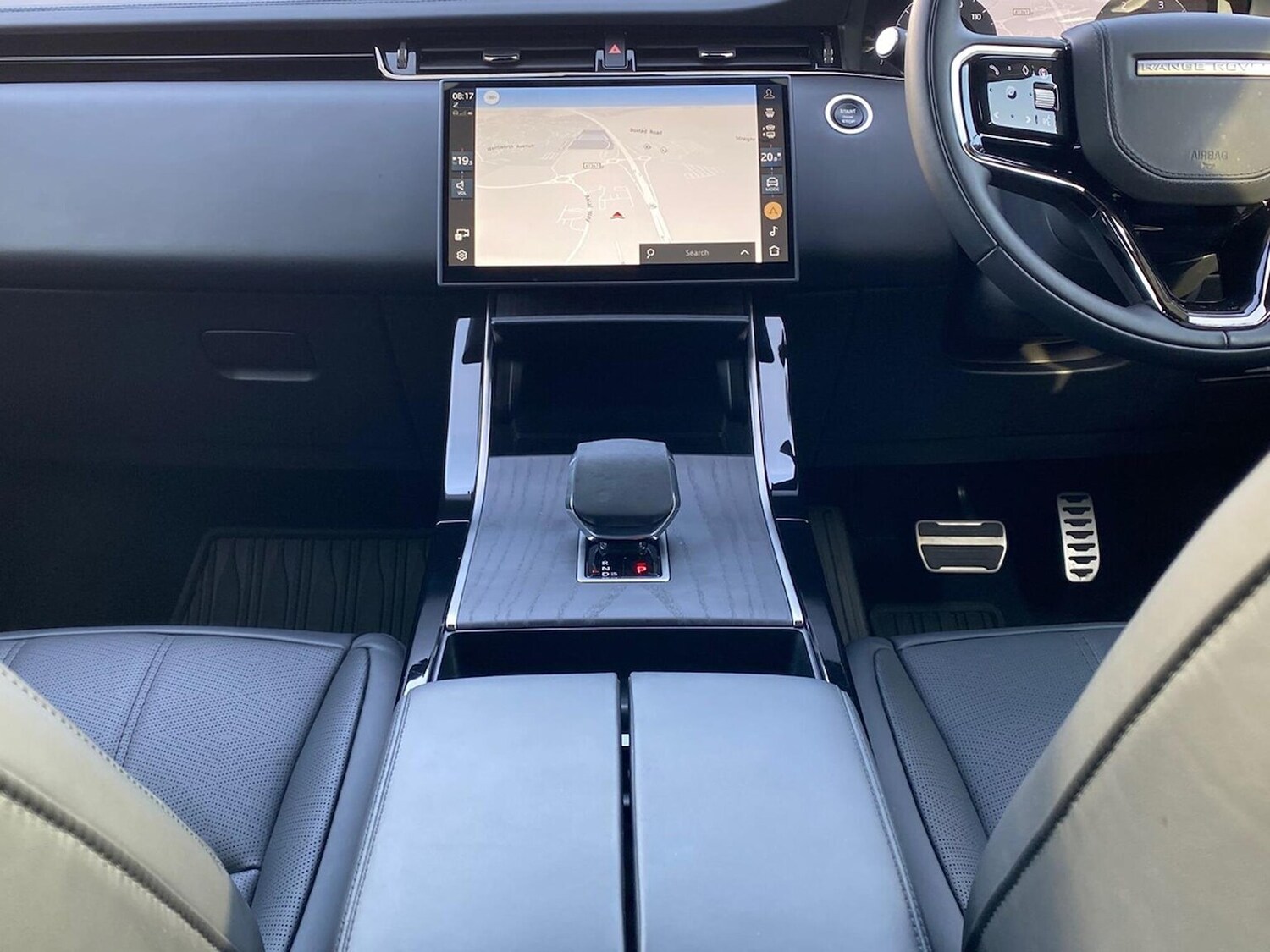 Used Land Rover Range Rover Evoque 2025 for sale - 78193489: Photo 16