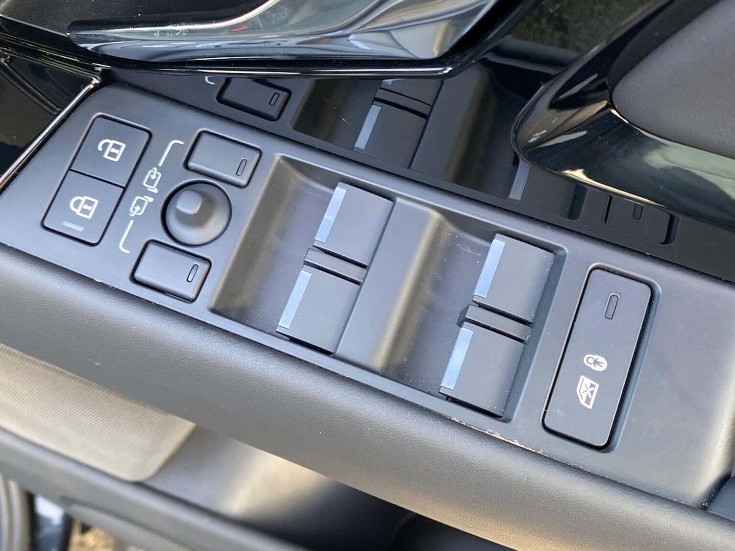 Used Land Rover Range Rover Evoque 2025 for sale - 78193489: Photo 26