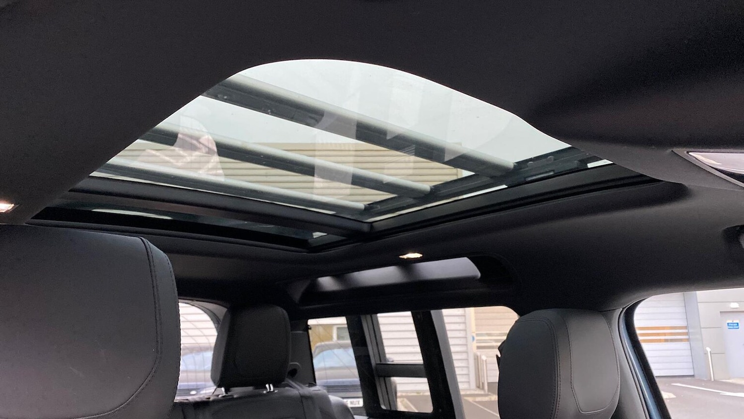 Used Land Rover Defender 2022 for sale - 76505009: Photo 21