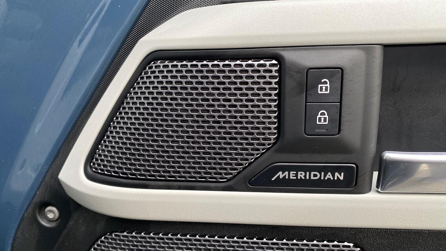 Used Land Rover Defender 2022 for sale - 76505009: Photo 23