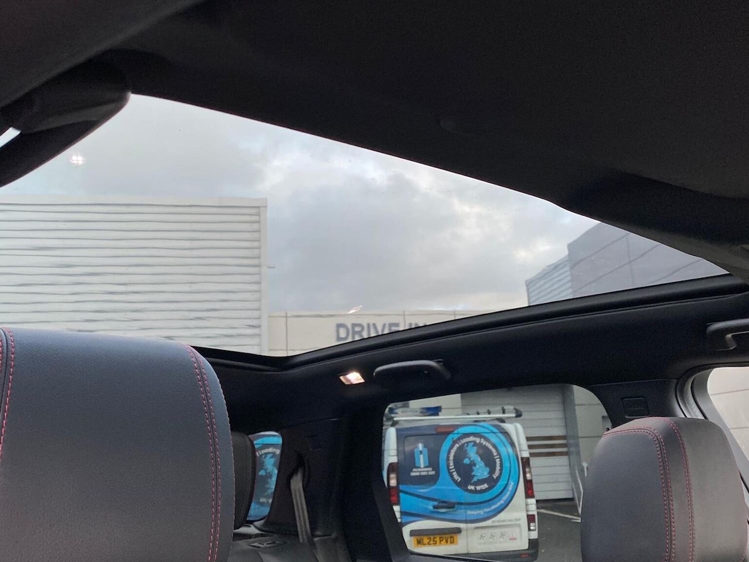 Used Land Rover Discovery Sport 2022 for sale - 76430820: Photo 21