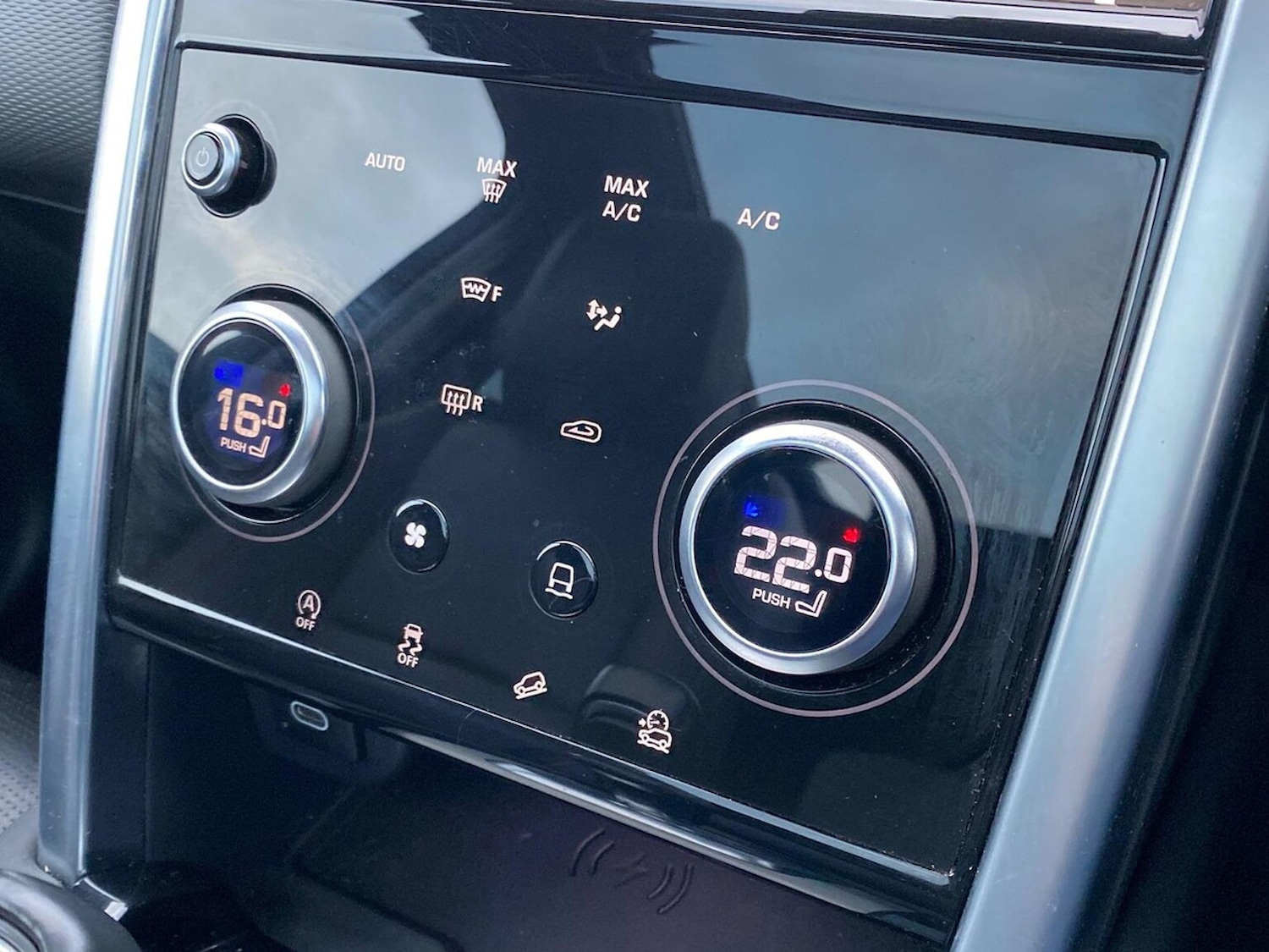 Used Land Rover Discovery Sport 2022 for sale - 76430820: Photo 22