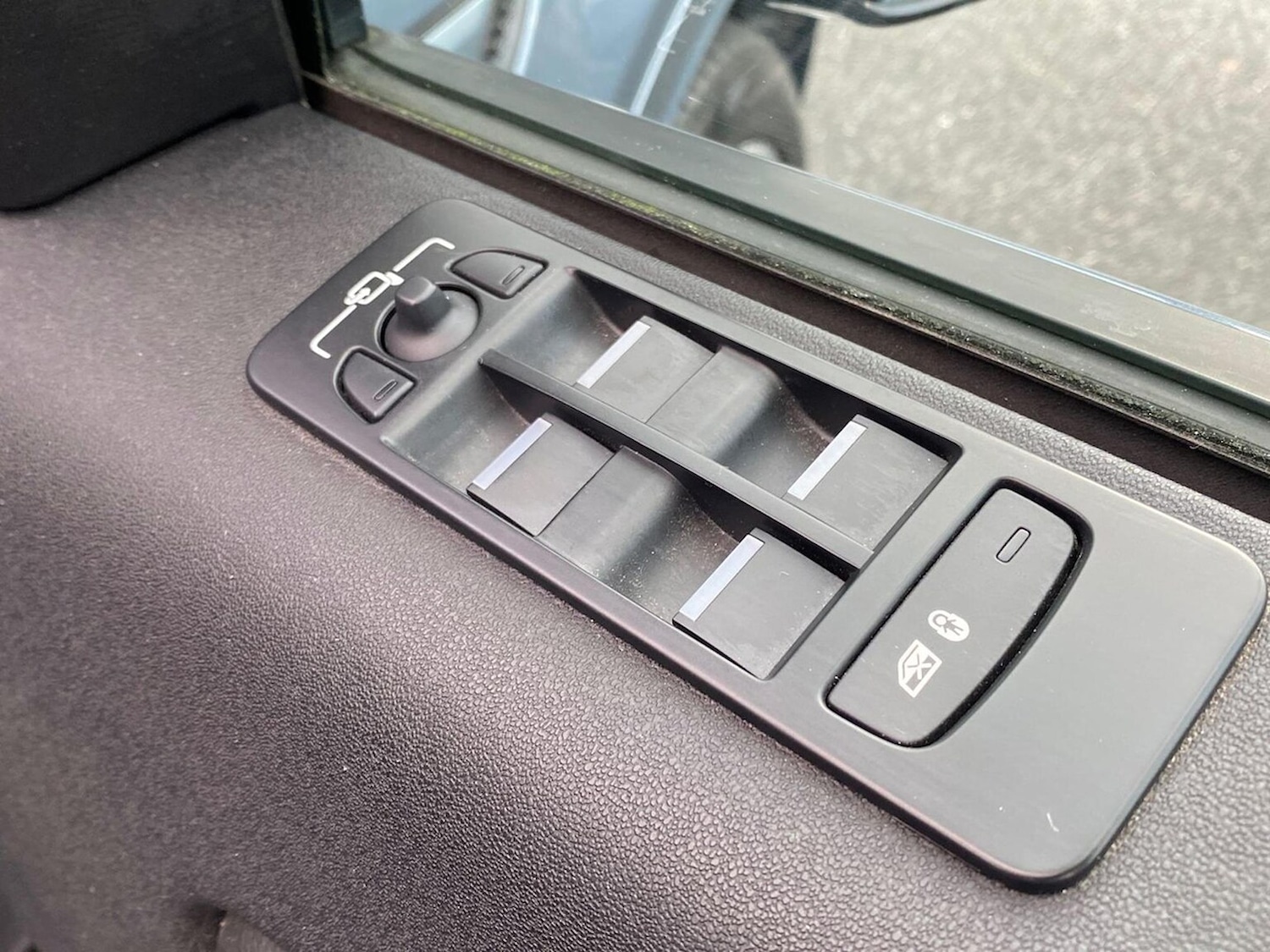 Used Land Rover Discovery Sport 2022 for sale - 76430820: Photo 25