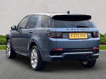Used Land Rover Discovery Sport 2022 for sale - 76430820: Photo