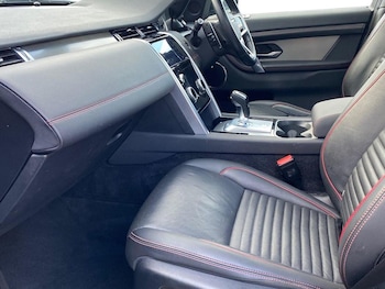 Used Land Rover Discovery Sport 2022 for sale - 76430820: Photo