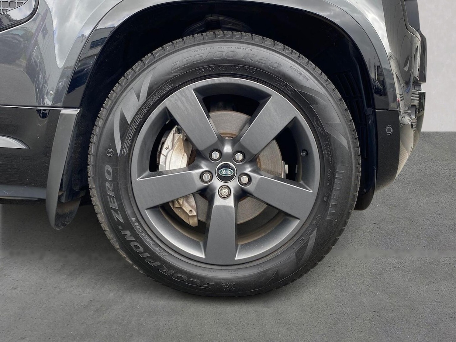 Used Land Rover Defender 2024 for sale - 78191846: Photo 10