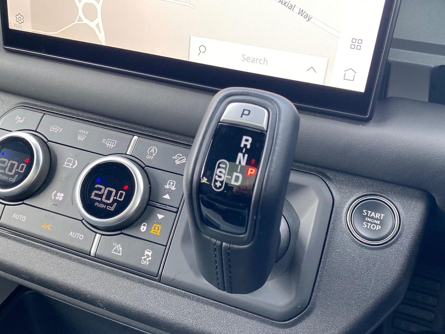 Used Land Rover Defender 2024 for sale - 78191846: Photo 15