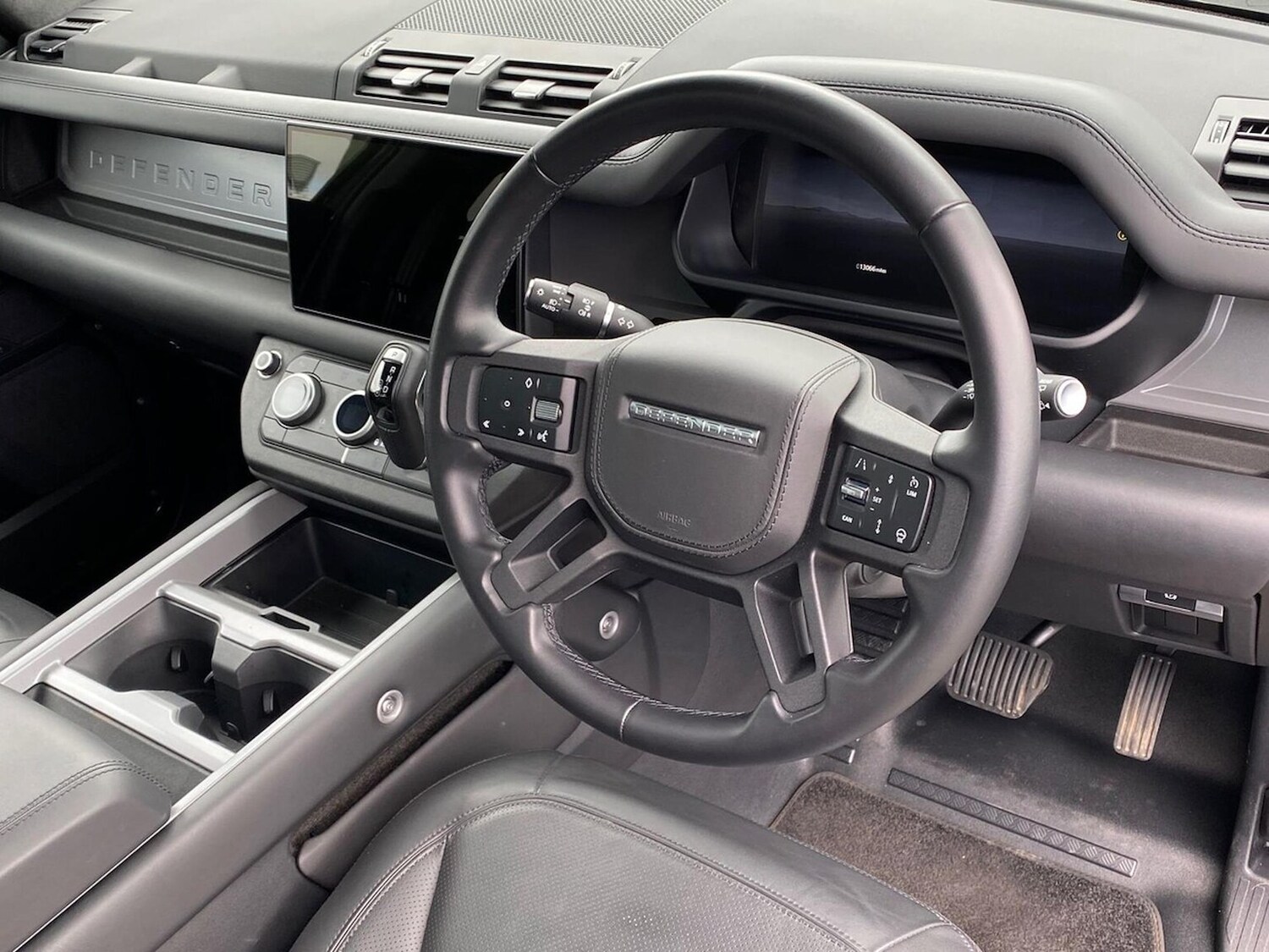 Used Land Rover Defender 2024 for sale - 78191846: Photo 35