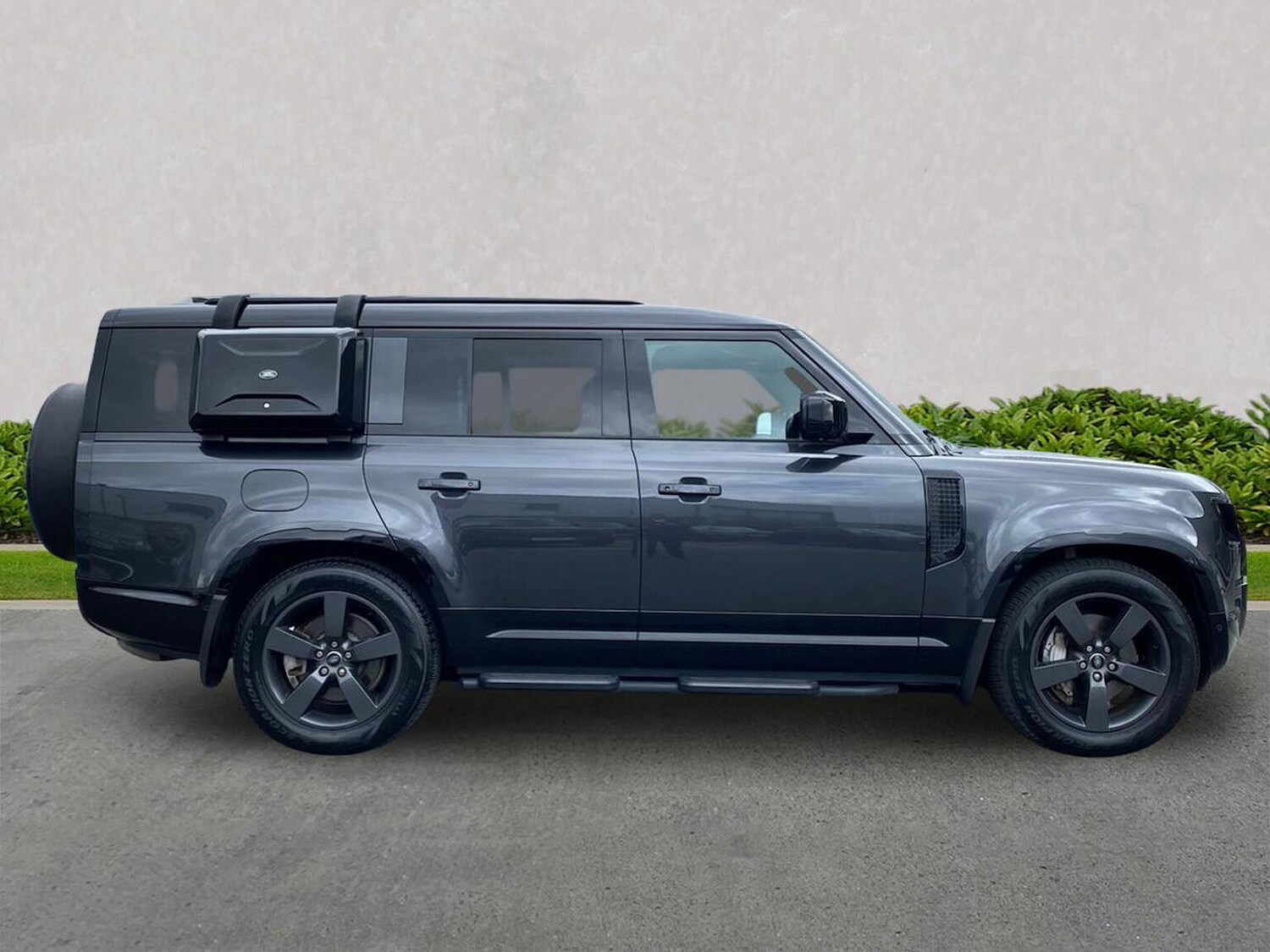 Used Land Rover Defender 2024 for sale - 78191846: Photo 7