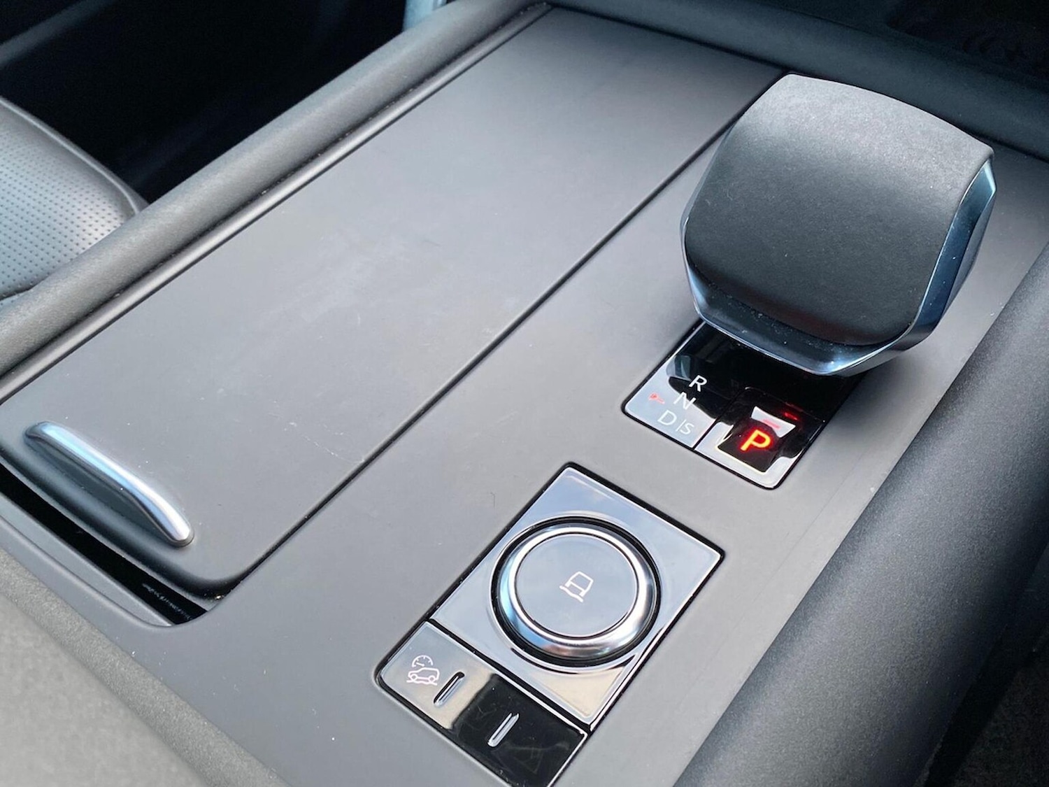 Used Land Rover Discovery 2023 for sale - 77896293: Photo 13