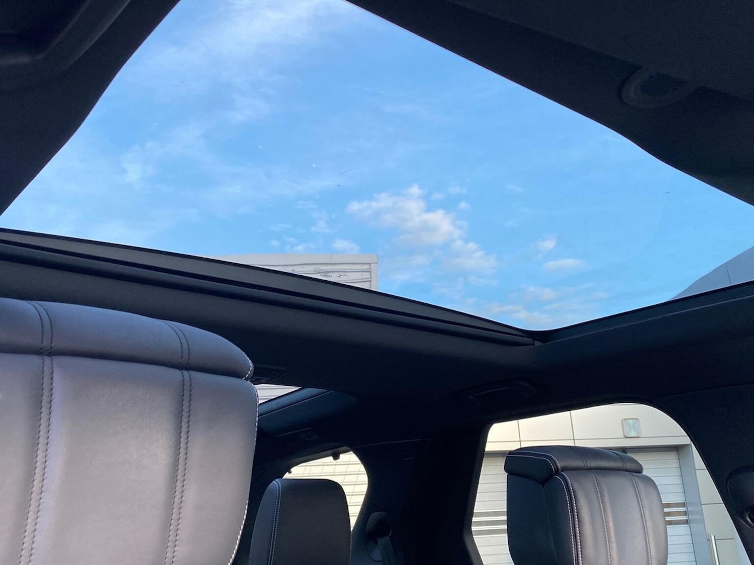 Used Land Rover Discovery 2023 for sale - 77896293: Photo 21