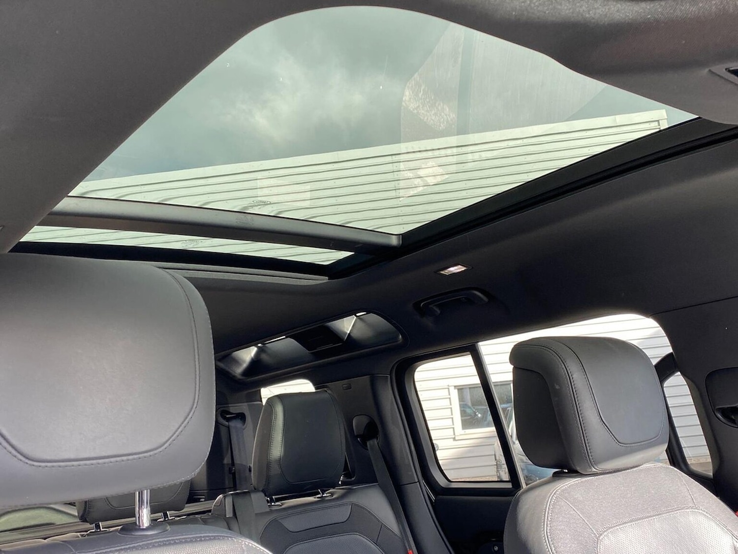 Used Land Rover Defender 2022 for sale - 76387198: Photo 21