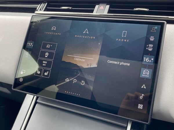 Used Land Rover Range Rover Velar 2025 for sale - 75677171: Photo 11